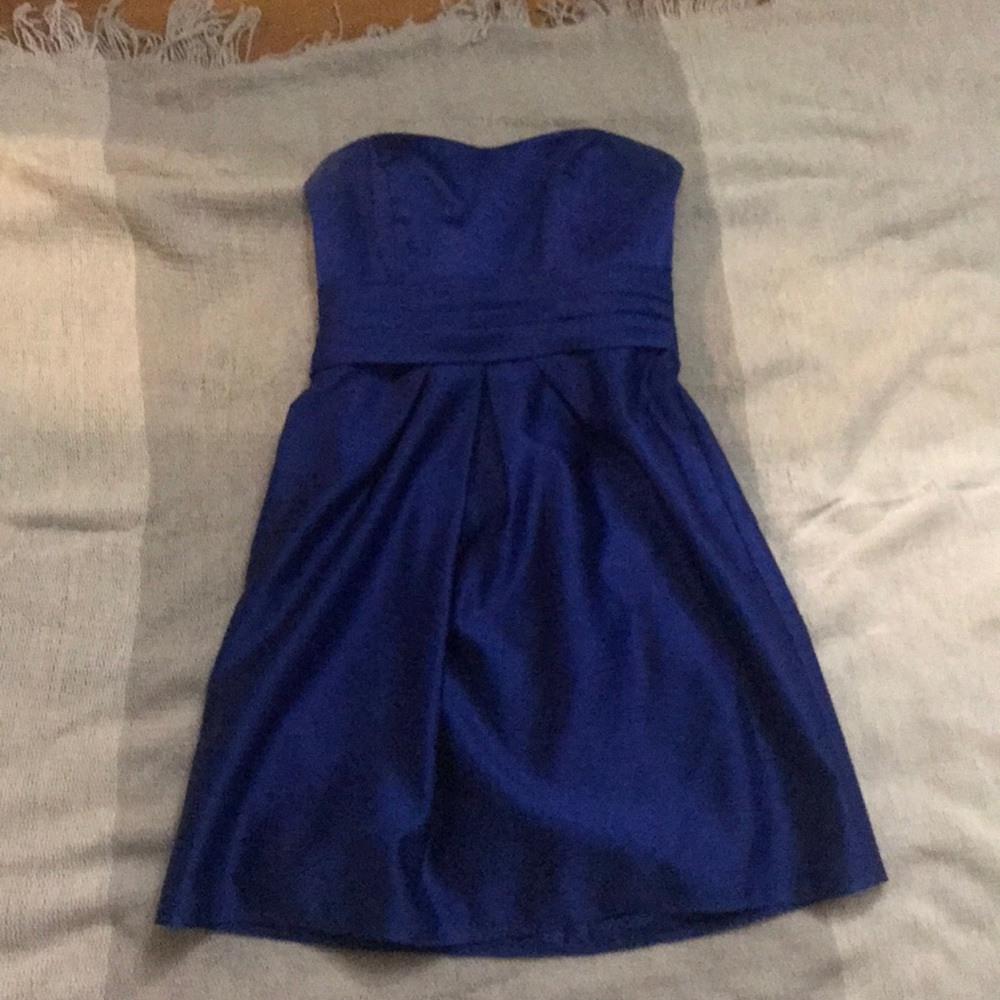 Strapless sweetheart dress